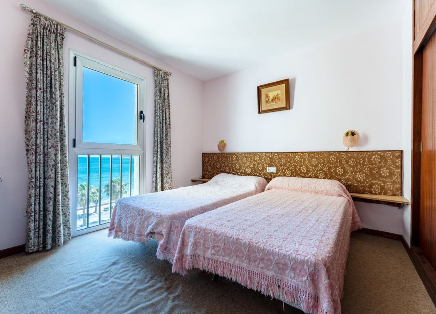 Resale - Apartment - Middle Floor Apartment - Fuengirola - Fuengirola Centro