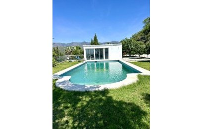 Resale - House - Finca - Cortijo - Estepona - Estepona Centro