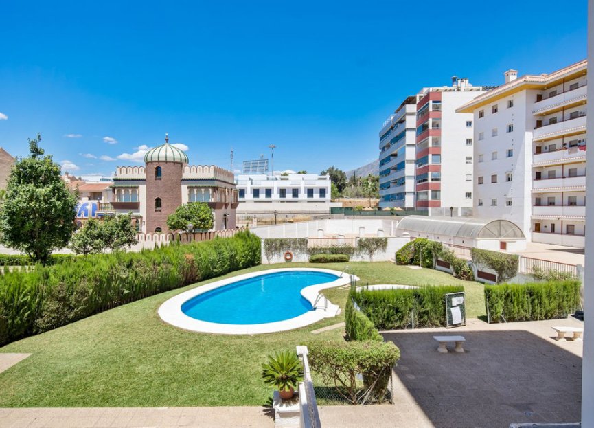 Resale - Apartment - Middle Floor Apartment - Fuengirola - Los Boliches