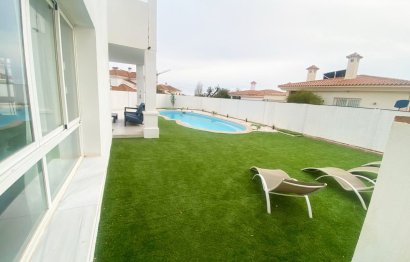 Reventa - House - Detached Villa - Fuengirola - Fuengirola Centro