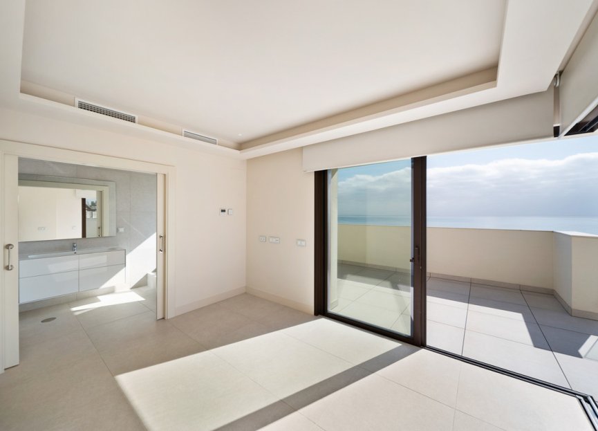 Reventa - Apartment - Penthouse - Estepona - Estepona Centro