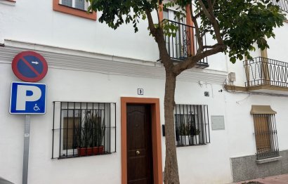 Resale - House - Townhouse - Estepona - Estepona Centro