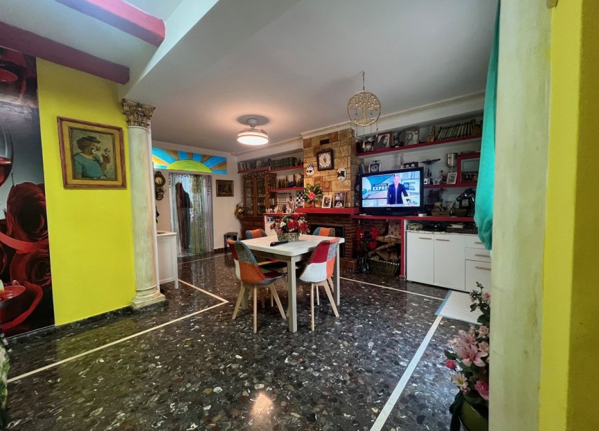 Resale - House - Townhouse - Estepona - Estepona Centro