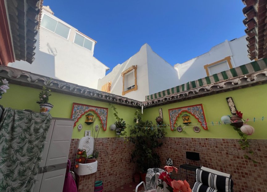 Resale - House - Townhouse - Estepona - Estepona Centro