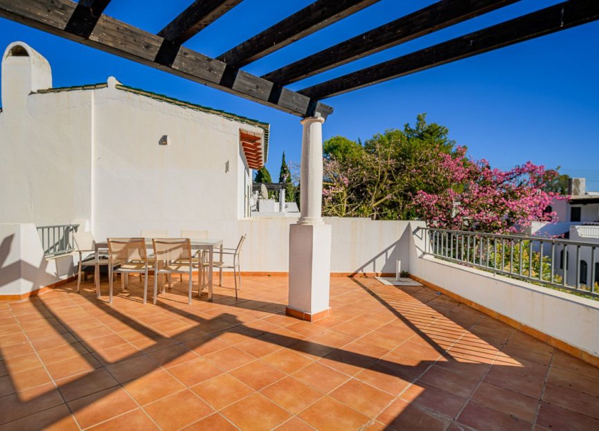 Resale - House - Townhouse - Marbella - Nueva Andalucia