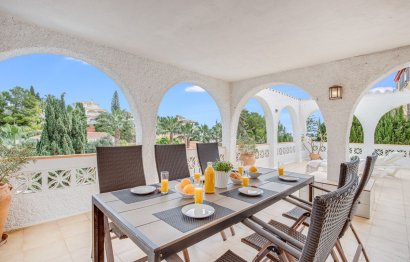 Resale - House - Detached Villa - Benalmádena - Benalmadena Centro