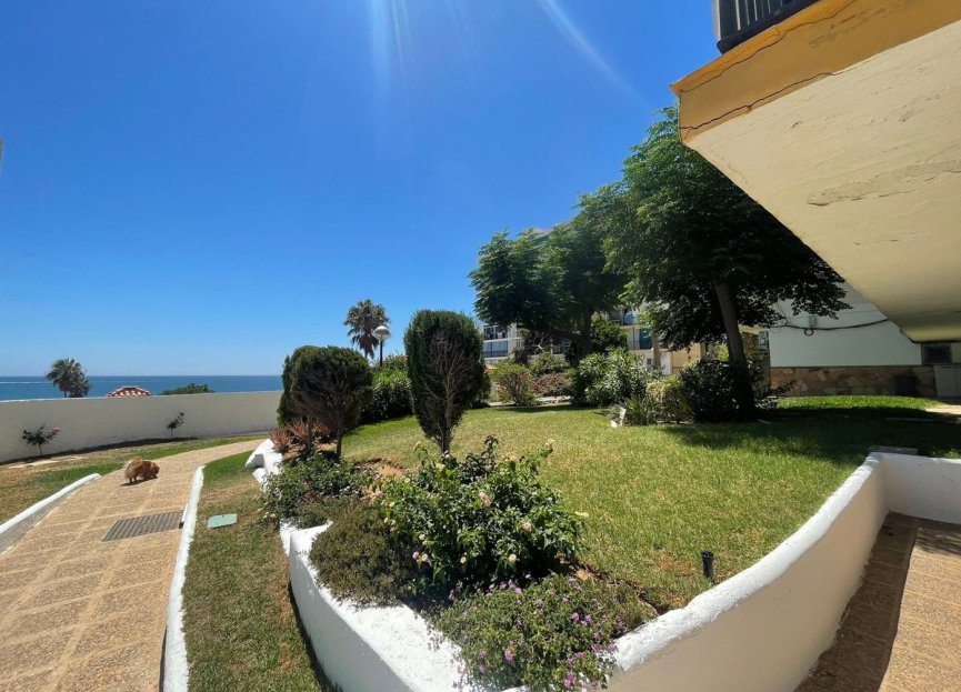 Resale - Apartment - Middle Floor Apartment - Mijas - Calahonda