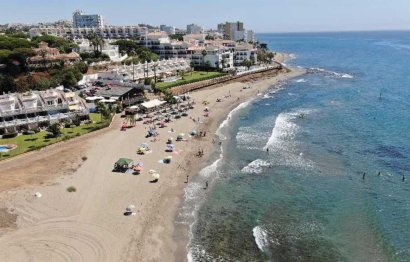 Resale - Apartment - Middle Floor Apartment - Mijas - Calahonda