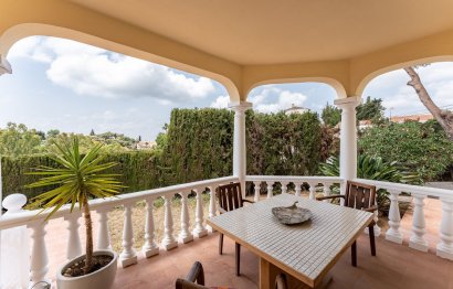 Resale - House - Detached Villa - Marbella - Elviria