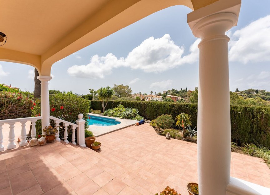 Resale - House - Detached Villa - Marbella - Elviria