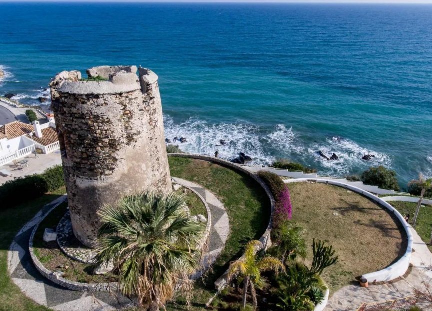 Obra nueva - Villa - Benalmádena - Torremuelle