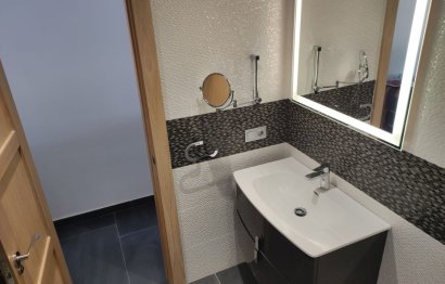 Resale - Apartment - Middle Floor Apartment - Fuengirola - Fuengirola Centro