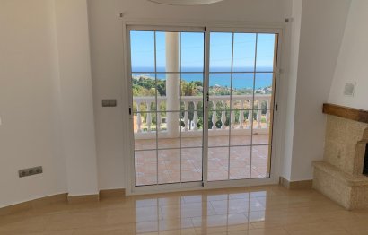 Resale - House - Townhouse - Benalmádena - Benalmadena Centro