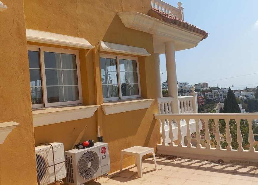 Resale - House - Townhouse - Benalmádena - Benalmadena Centro