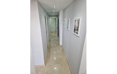 Resale - Apartment - Penthouse - Estepona - Estepona Centro