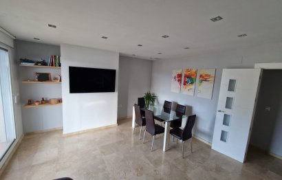 Resale - Apartment - Penthouse - Estepona - Estepona Centro