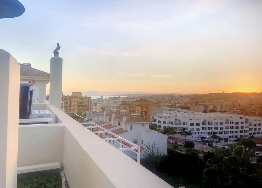 Resale - Apartment - Penthouse - Estepona - Estepona Centro