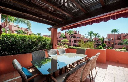 Resale - Apartment - Penthouse - Estepona - Estepona Centro