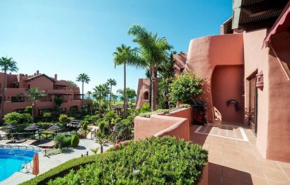 Resale - Apartment - Penthouse - Estepona - Estepona Centro