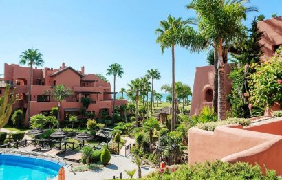 Resale - Apartment - Penthouse - Estepona - Estepona Centro