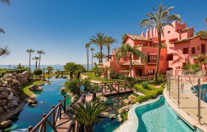 Resale - Apartment - Penthouse - Estepona - Estepona Centro