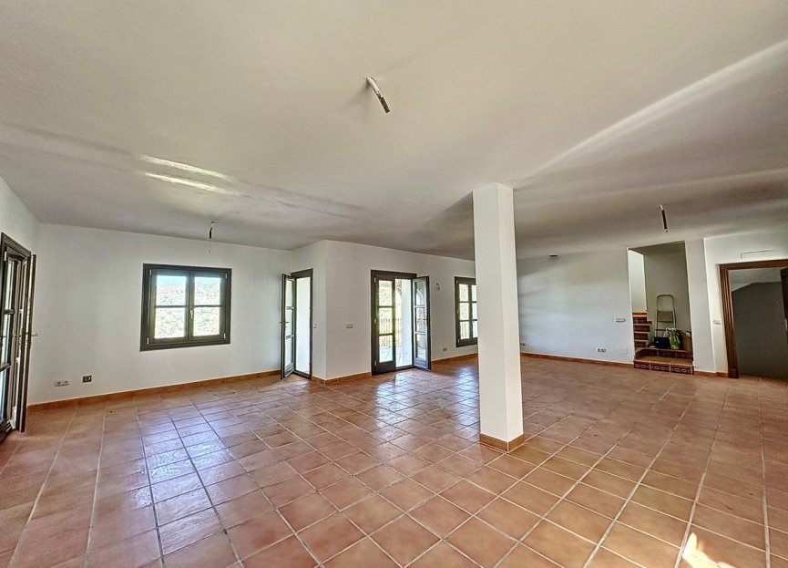 Resale - House - Finca - Cortijo - Casares - Casares Centro