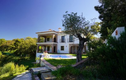 Resale - House - Finca - Cortijo - Casares - Casares Centro