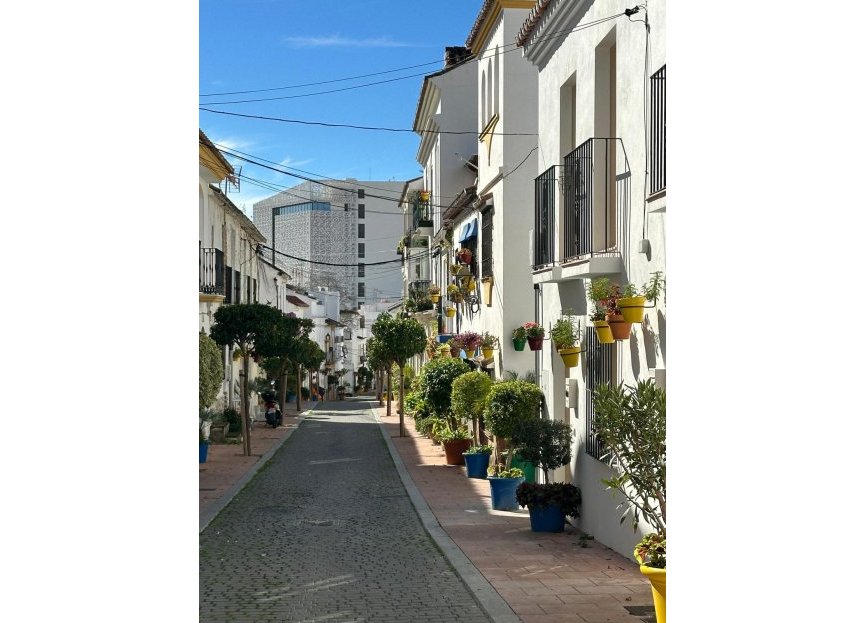 Resale - House - Townhouse - Estepona - Estepona Centro