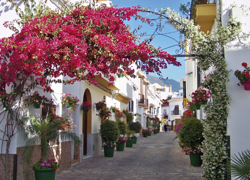 Resale - House - Townhouse - Estepona - Estepona Centro