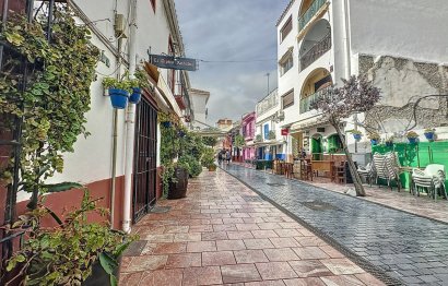 Resale - House - Townhouse - Estepona - Estepona Centro