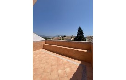 Resale - House - Townhouse - Estepona - Estepona Centro