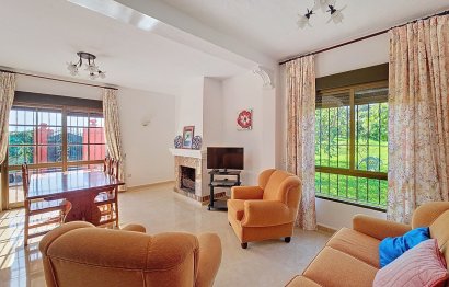 Resale - House - Finca - Cortijo - Estepona - El Padron