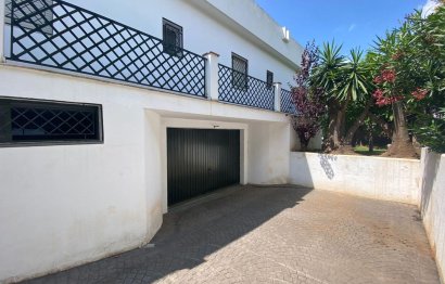 Reventa - House - Detached Villa - Marbella - Nagüeles