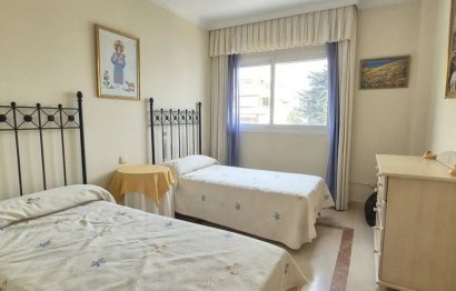 Resale - Apartment - Middle Floor Apartment - Marbella