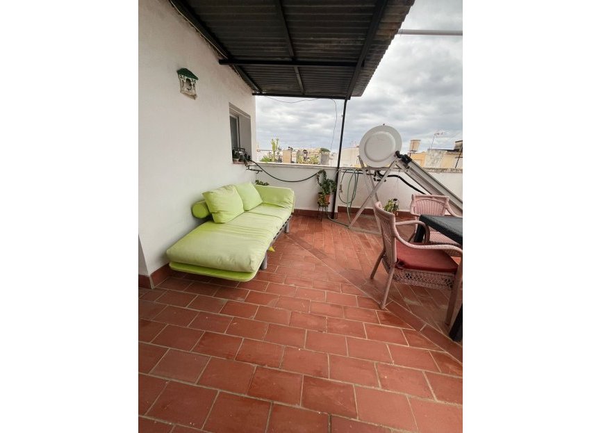 Resale - House - Detached Villa - Estepona - Estepona Centro