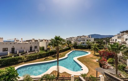 Reventa - Apartment - Middle Floor Apartment - Estepona - Estepona Centro