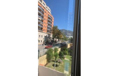 Resale - Apartment - Middle Floor Apartment - Fuengirola - Fuengirola Centro