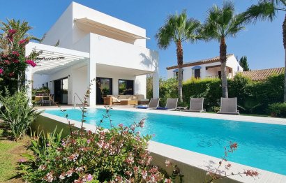 Resale - House - Detached Villa - Marbella - Marbesa