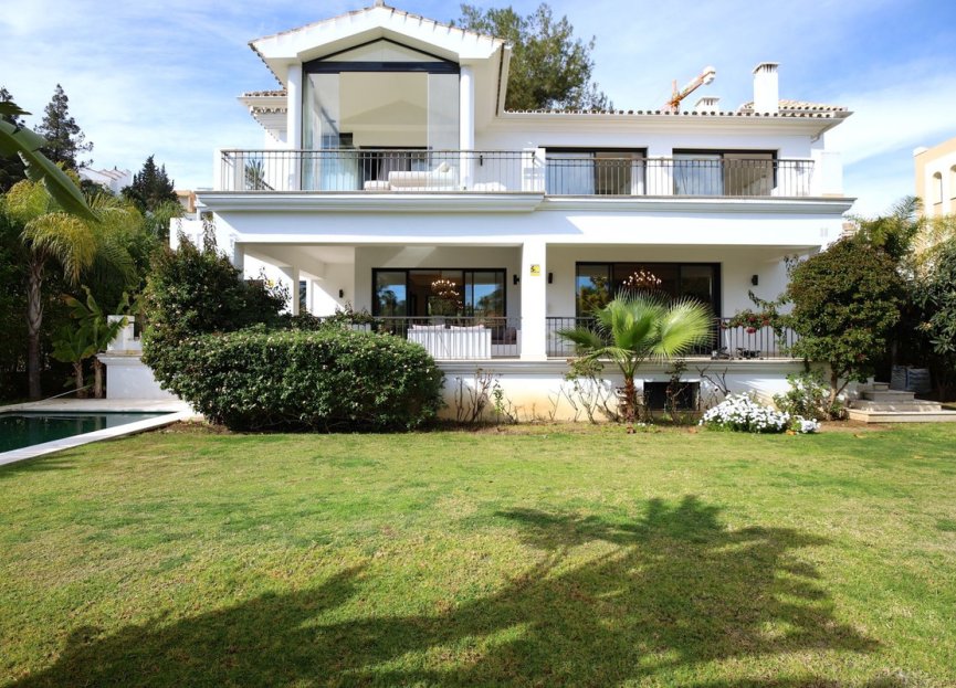 Reventa - House - Detached Villa - Marbella - Nueva Andalucia