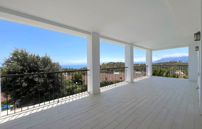 Resale - House - Semi-Detached House - Marbella - La Mairena