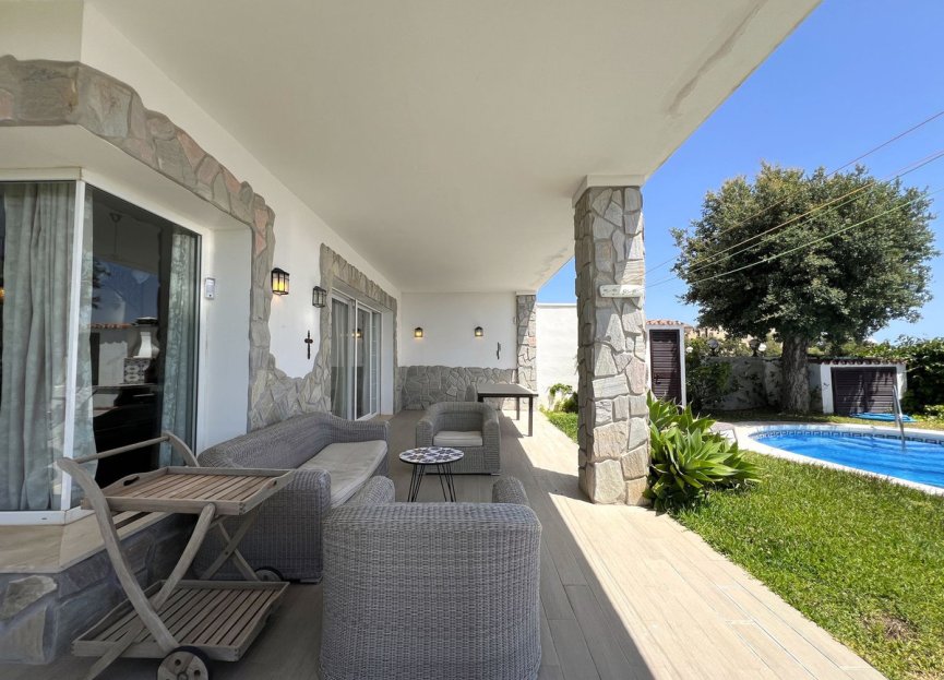 Resale - House - Semi-Detached House - Marbella - La Mairena