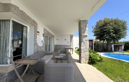 Resale - House - Semi-Detached House - Marbella - La Mairena