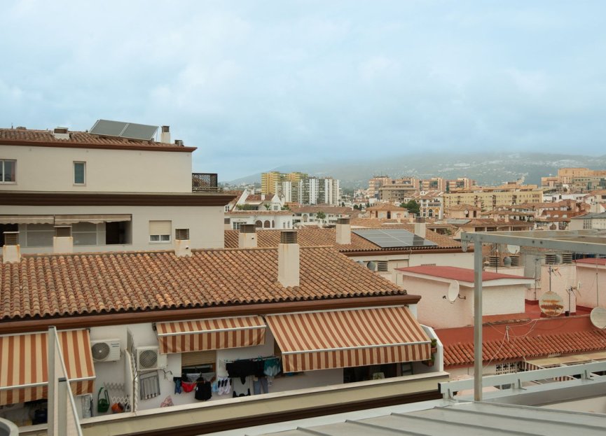 Resale - Apartment - Top Floor Apartment - Fuengirola - Fuengirola Centro