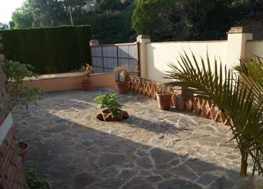 Resale - House - Detached Villa - Marbella - El Rosario