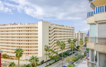 Resale - Apartment - Middle Floor Apartment - Marbella