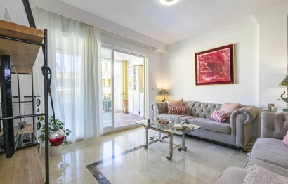 Resale - Apartment - Ground Floor Apartment - Marbella - Nueva Andalucia