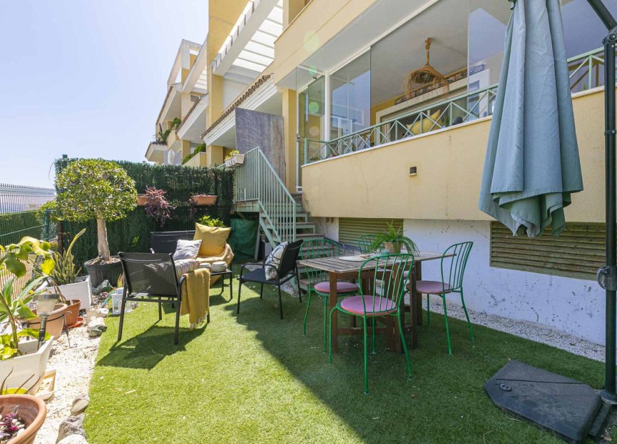 Resale - Apartment - Ground Floor Apartment - Marbella - Nueva Andalucia