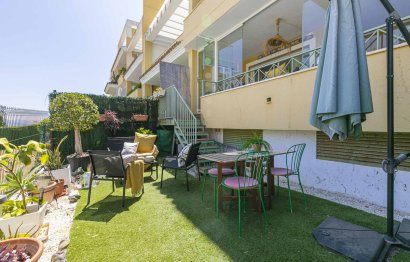 Resale - Apartment - Ground Floor Apartment - Marbella - Nueva Andalucia