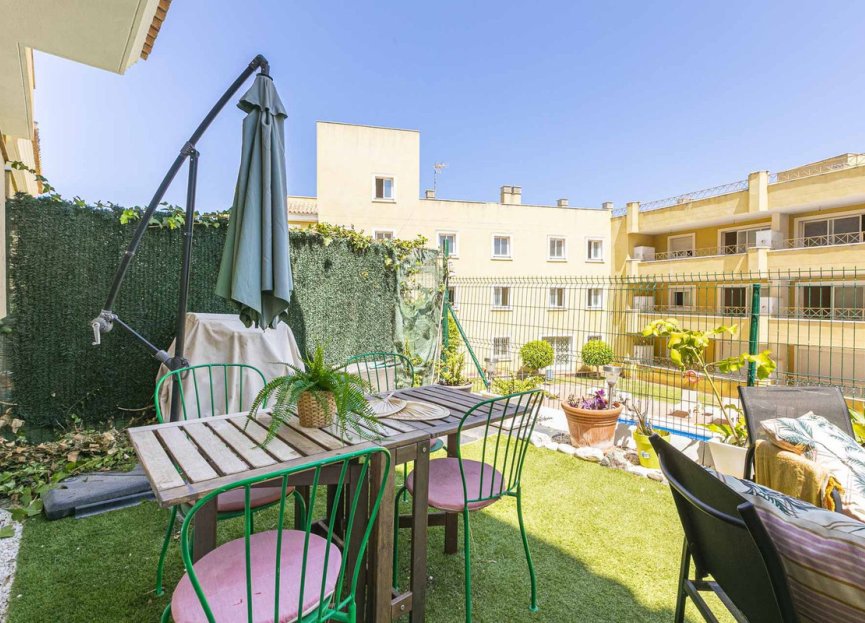 Resale - Apartment - Ground Floor Apartment - Marbella - Nueva Andalucia