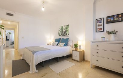 Resale - Apartment - Ground Floor Apartment - Marbella - Nueva Andalucia